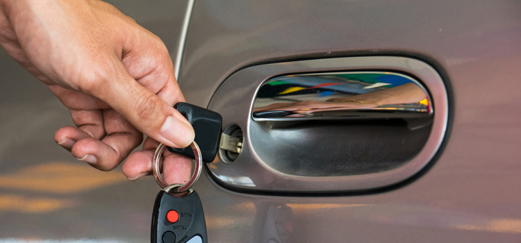Car door lock repair in Temescal Valley